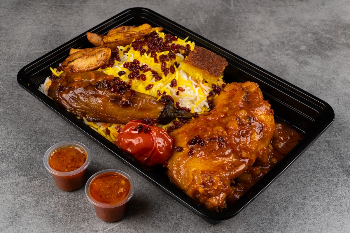 Zereshk Polo With Chiken